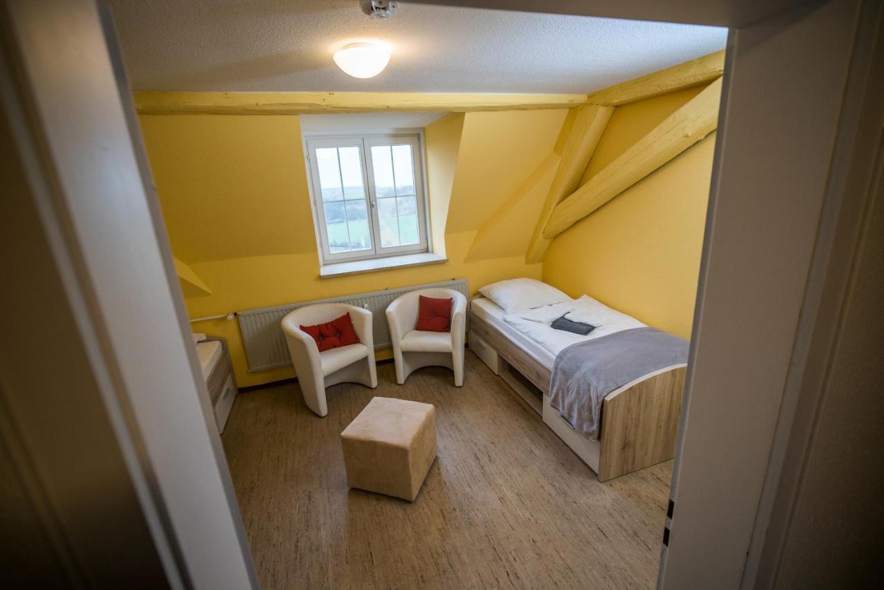 Biohotel Schloss Kirchberg Kirchberg an der Jagst Bagian luar foto