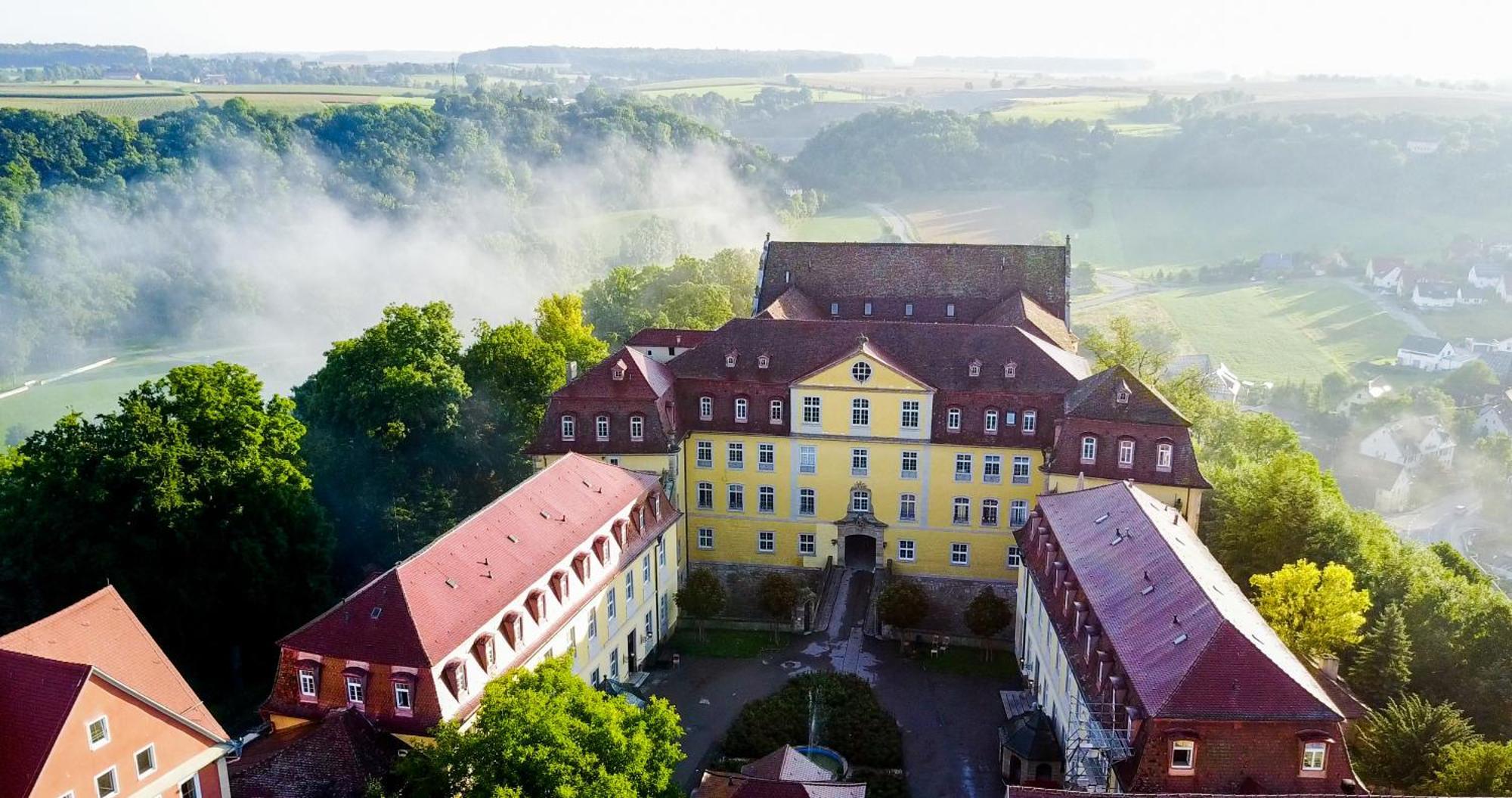 Biohotel Schloss Kirchberg Kirchberg an der Jagst Bagian luar foto